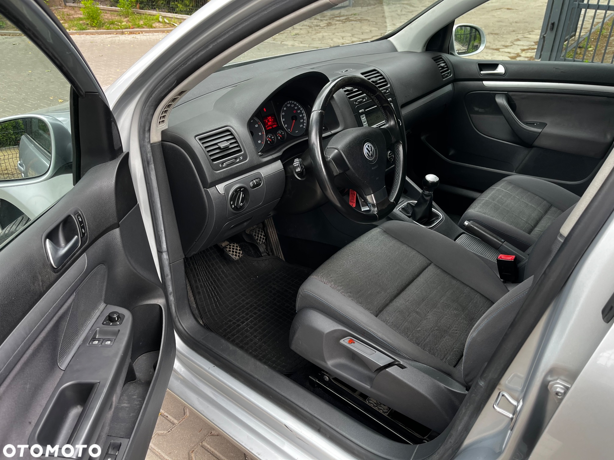 Volkswagen Golf 1.4 Style - 19