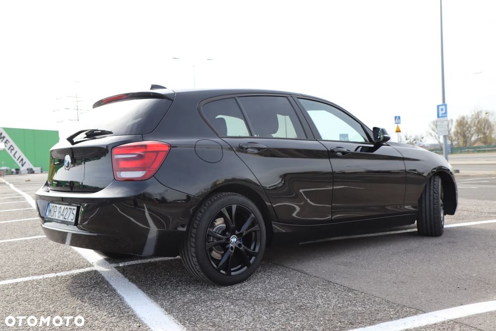 BMW Seria 1 114i - 13