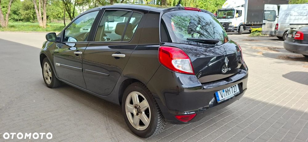 Renault Clio TCe 100 Dynamique - 6
