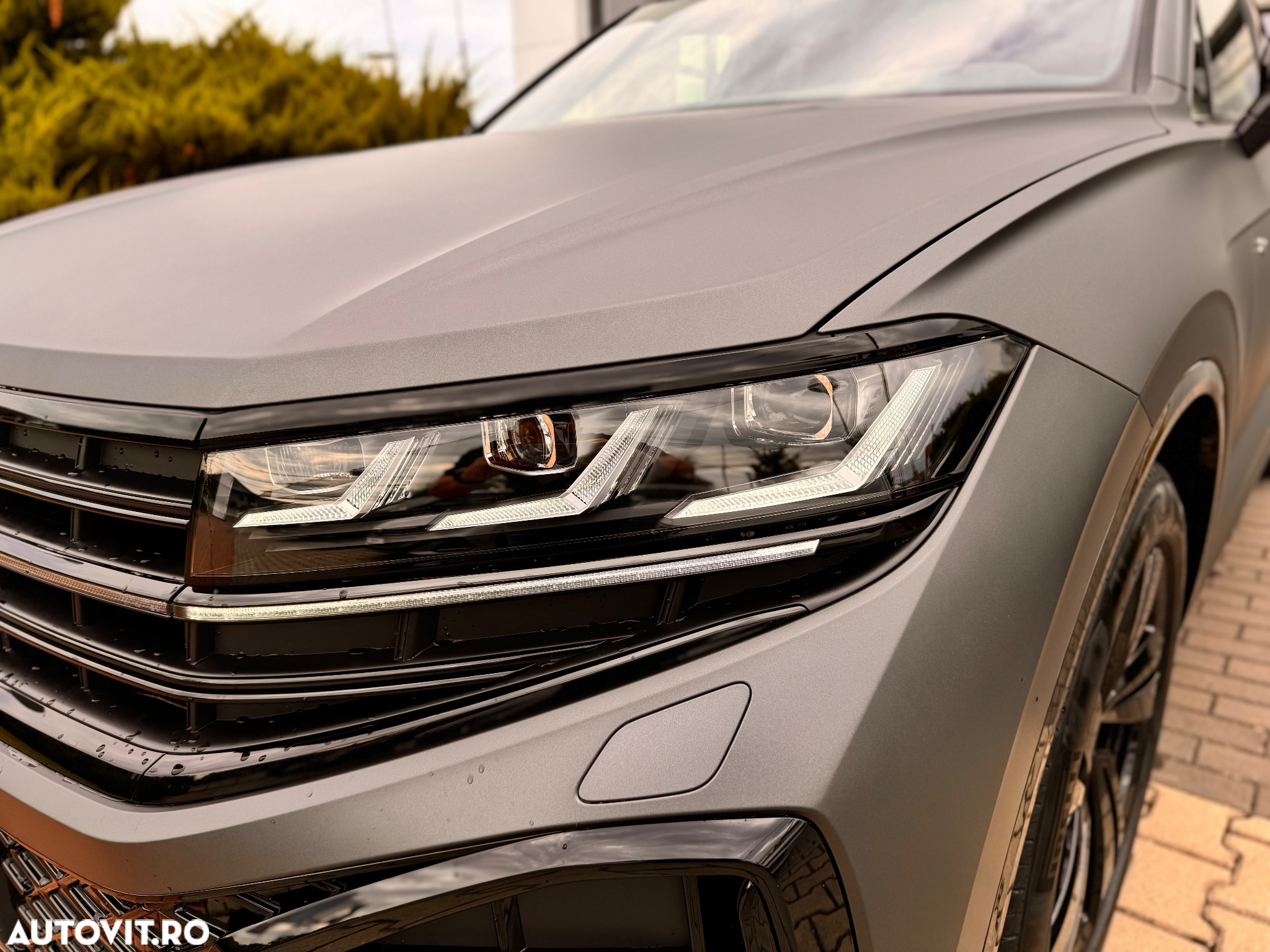 Volkswagen Touareg V6 TDI 4MOTION R-Line - 10
