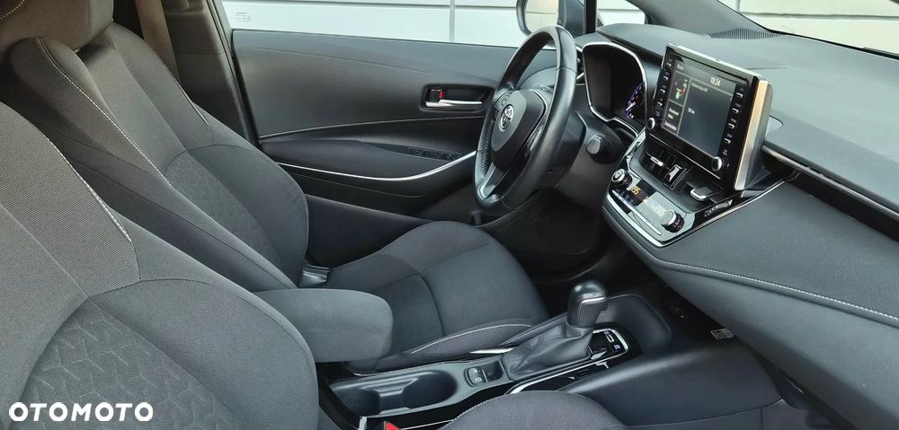 Toyota Corolla 1.8 Comfort - 31