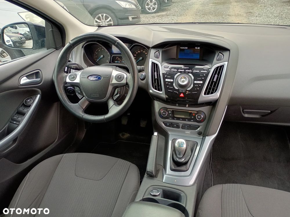 Ford Focus 1.6 EcoBoost Trend - 9