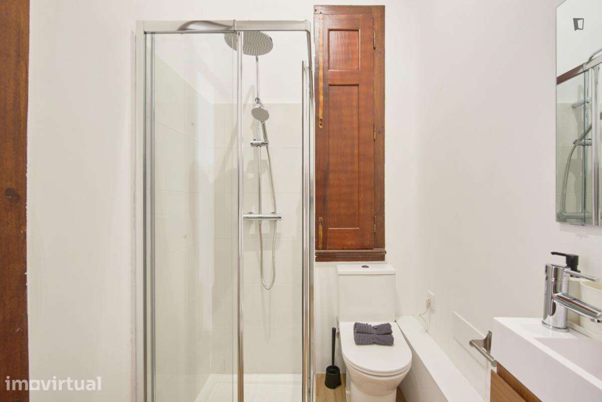 Quarto - localizado em Estrela Lisbon - Grande imagem: 3/40