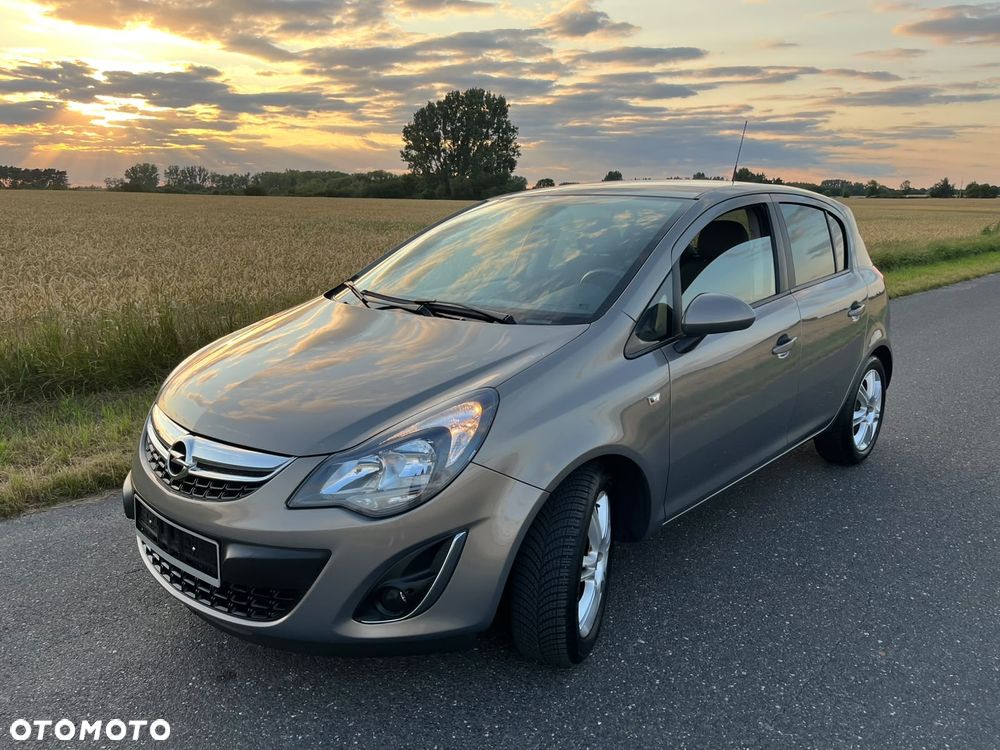 Opel Corsa 1.2 16V Color Edition - 9