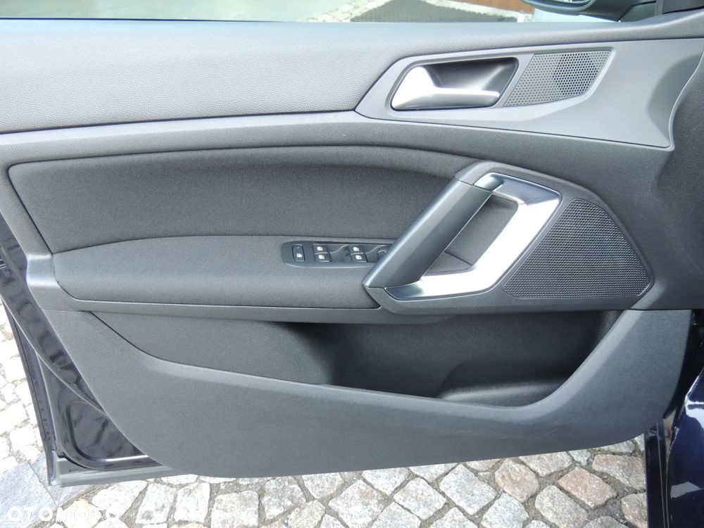 Peugeot 308 1.2 PureTech Active Pack S&S - 19