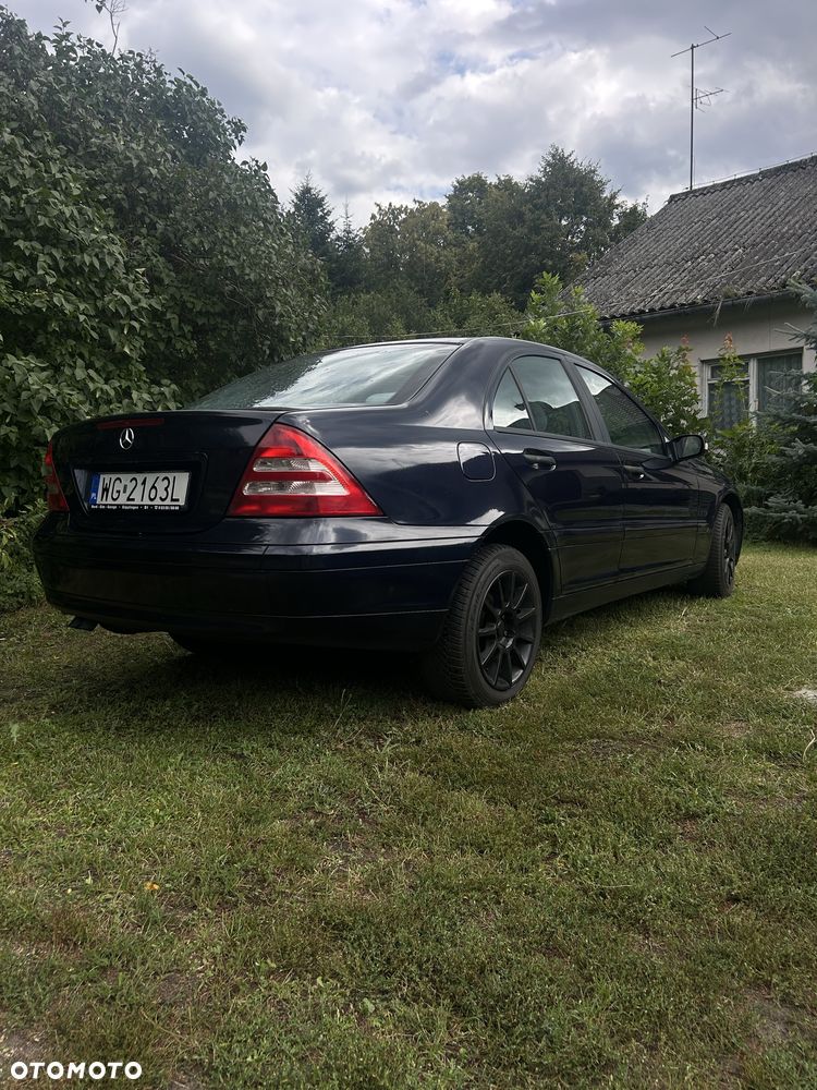 Mercedes-Benz Klasa C - 2