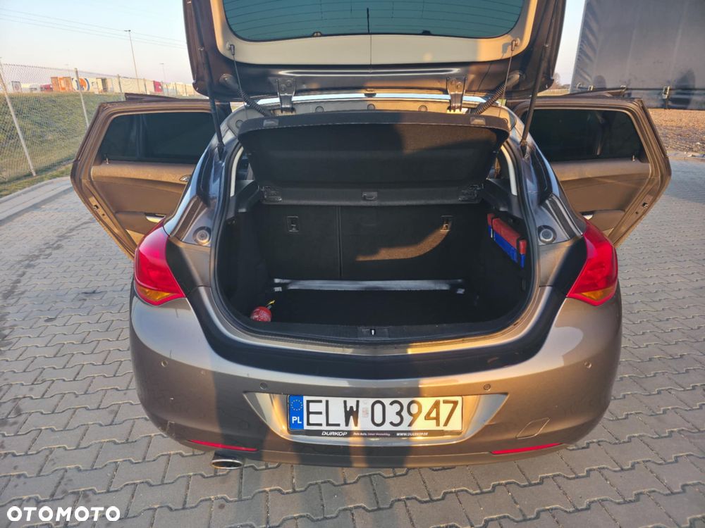 Opel Astra 1.4 Turbo - 5