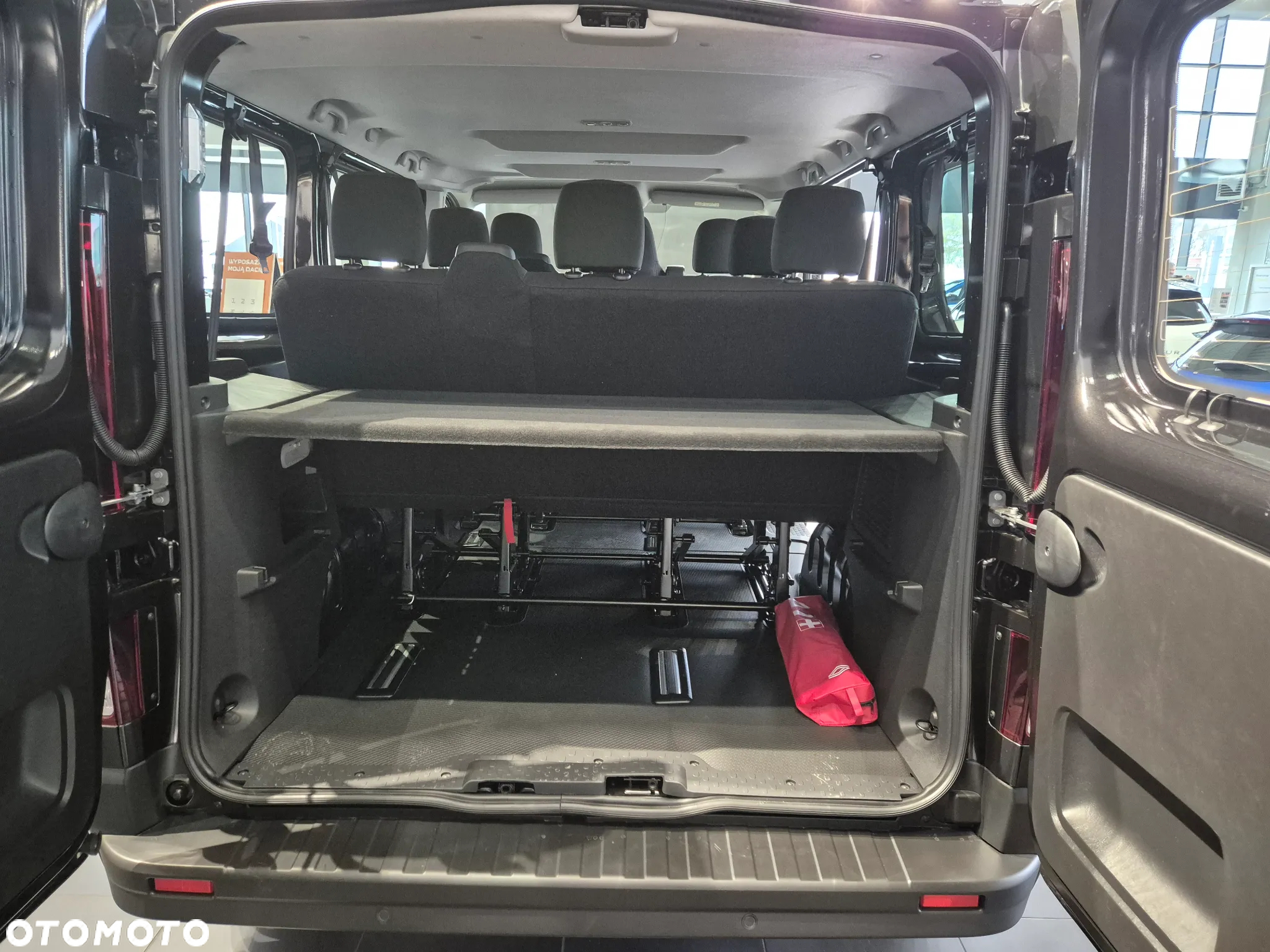 Renault Trafic - 30