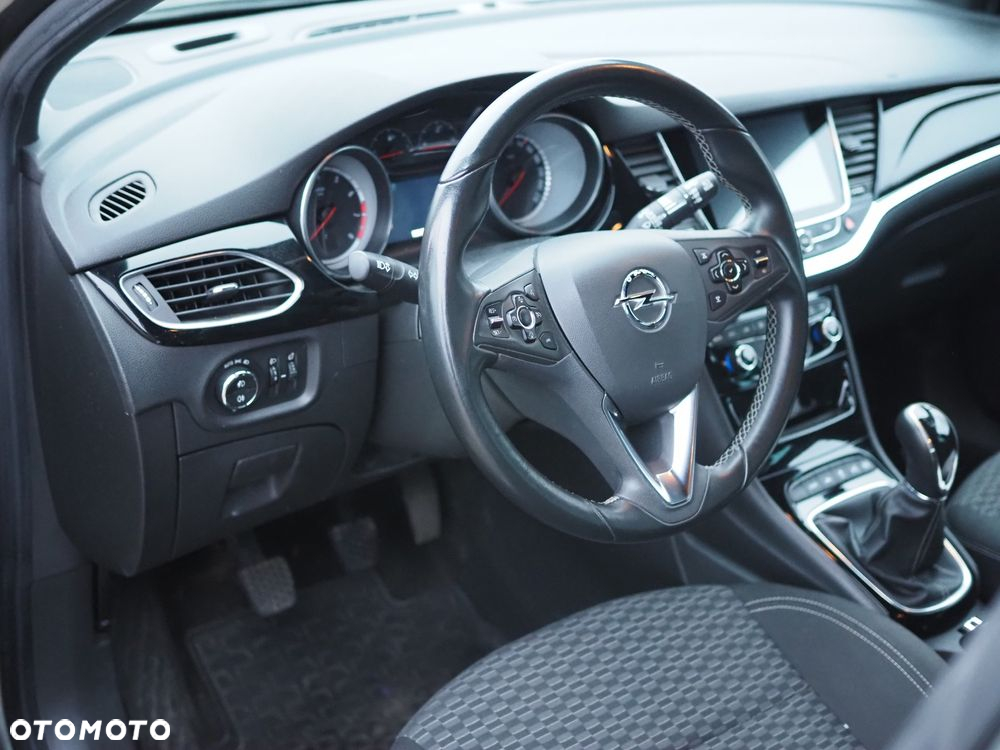 Opel Astra V 1.4 T Dynamic - 21