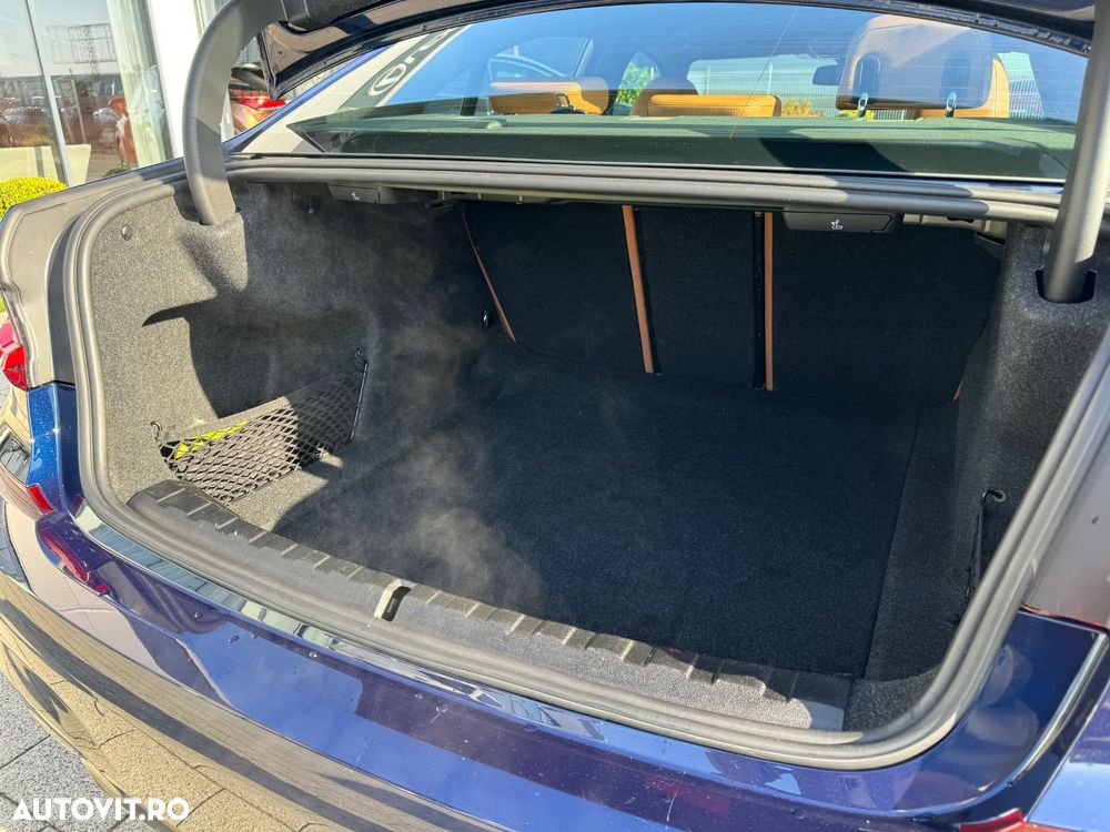 BMW Seria 3 320d AT MHEV - 28