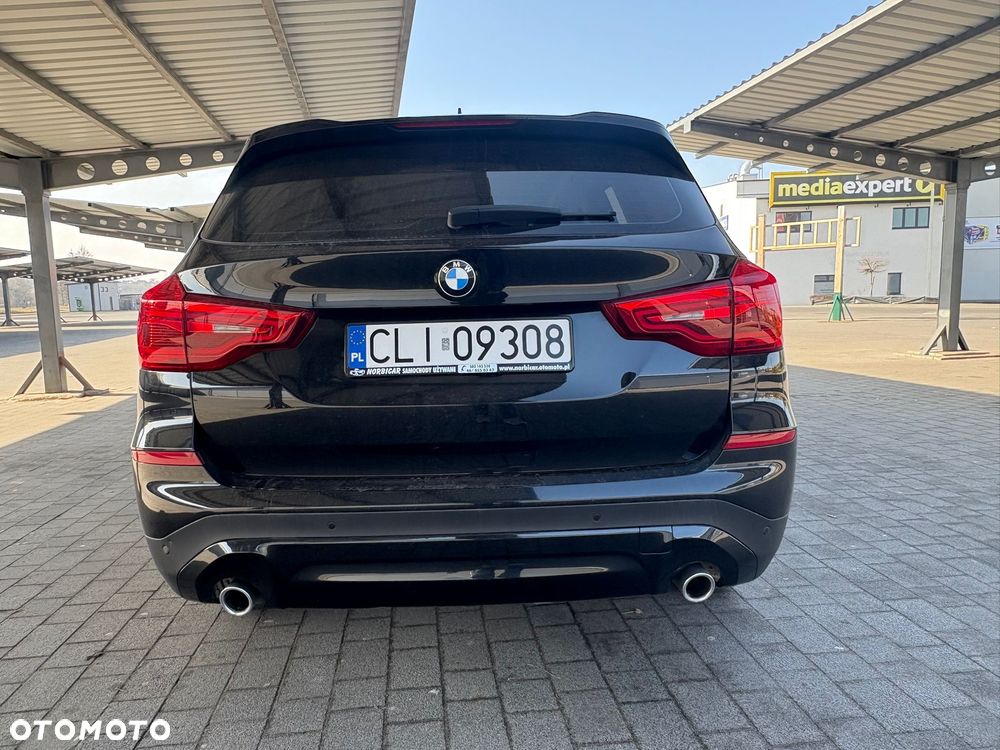 BMW X3 sDrive18d - 5