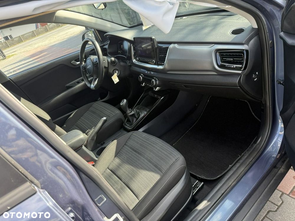 Kia Stonic - 9