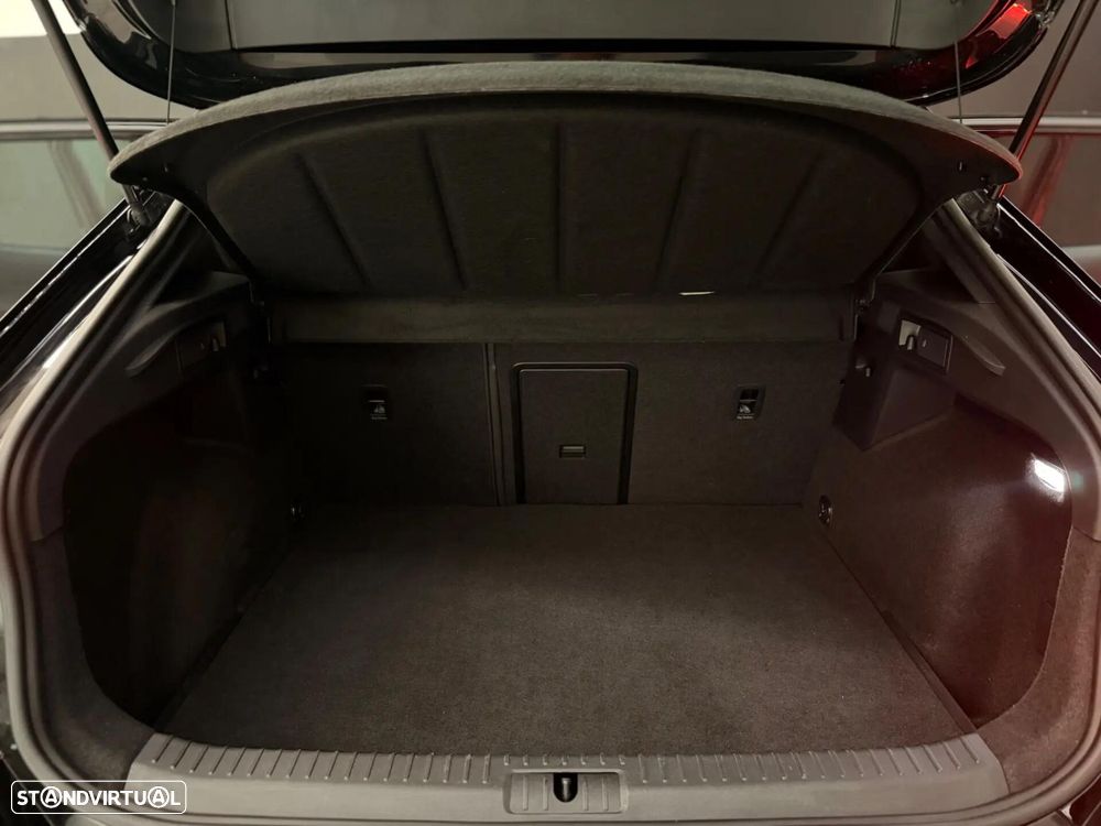 Cupra Formentor 1.4 e-Hybrid DSG - 25