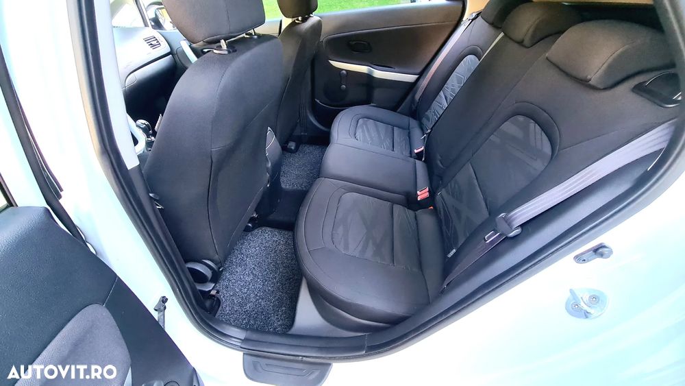 Kia Ceed 1.4 CRDi 90 Spirit - 15