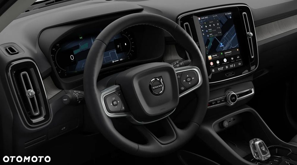 Volvo XC 40 B3 Plus Dark - 2