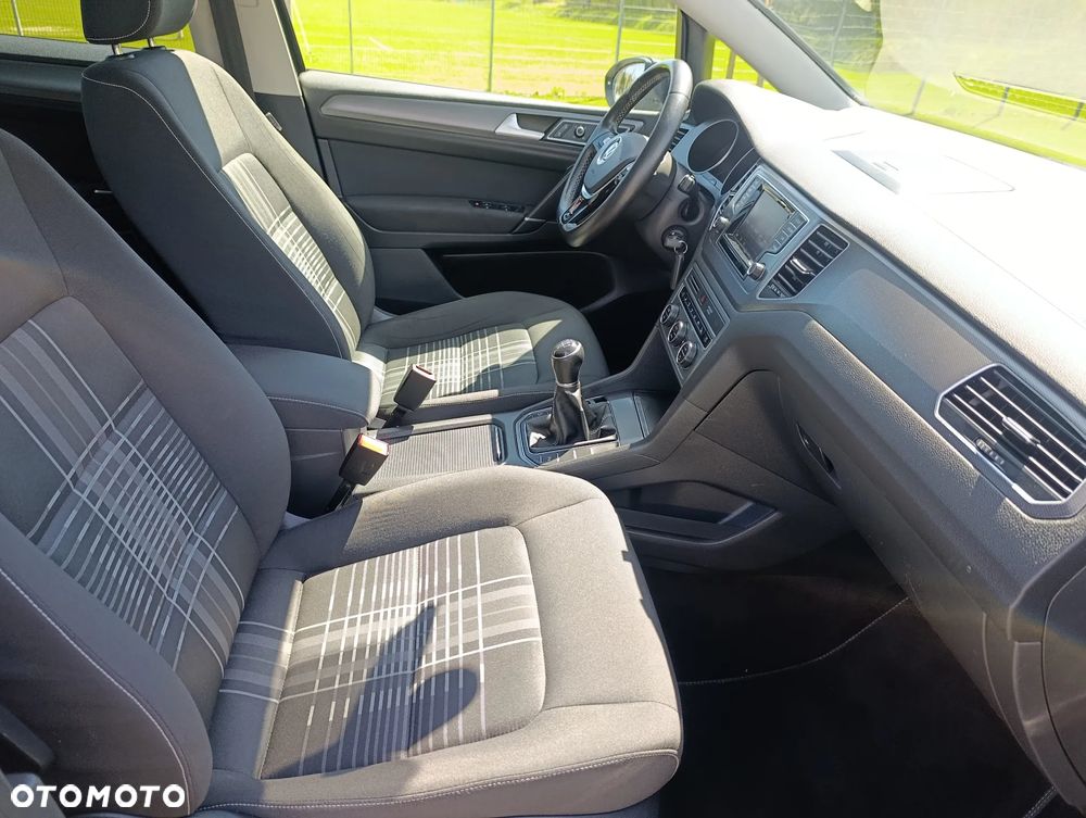 Volkswagen Golf Sportsvan 1.6 TDI BlueMotion Technology Lounge - 19