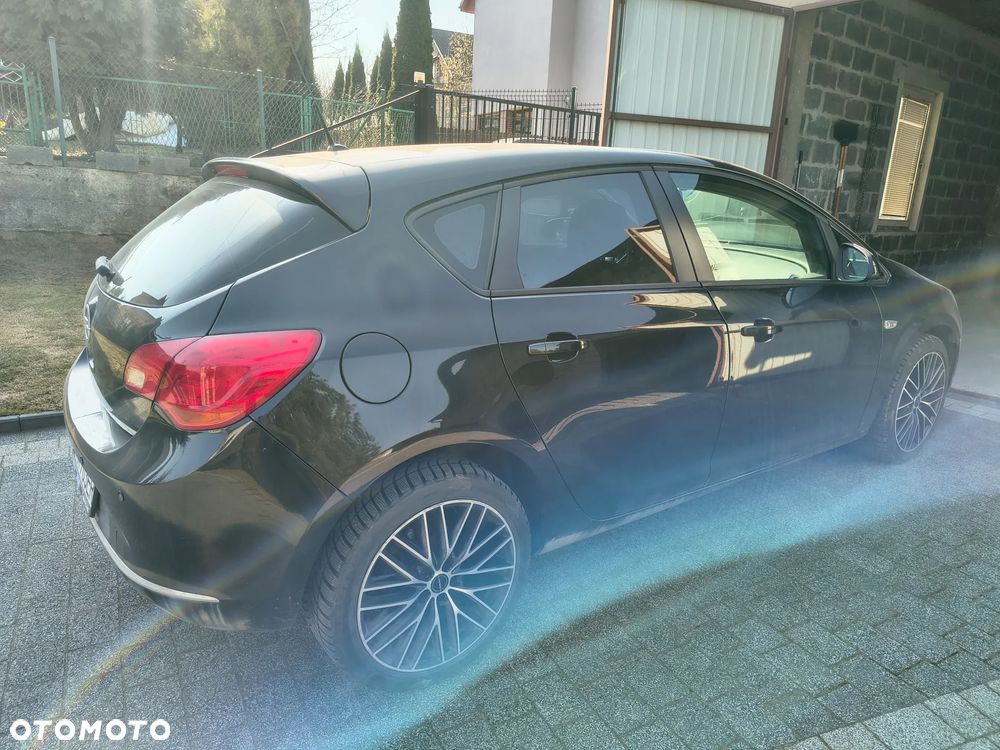 Opel Astra 1.4 T Enjoy S&S - 3