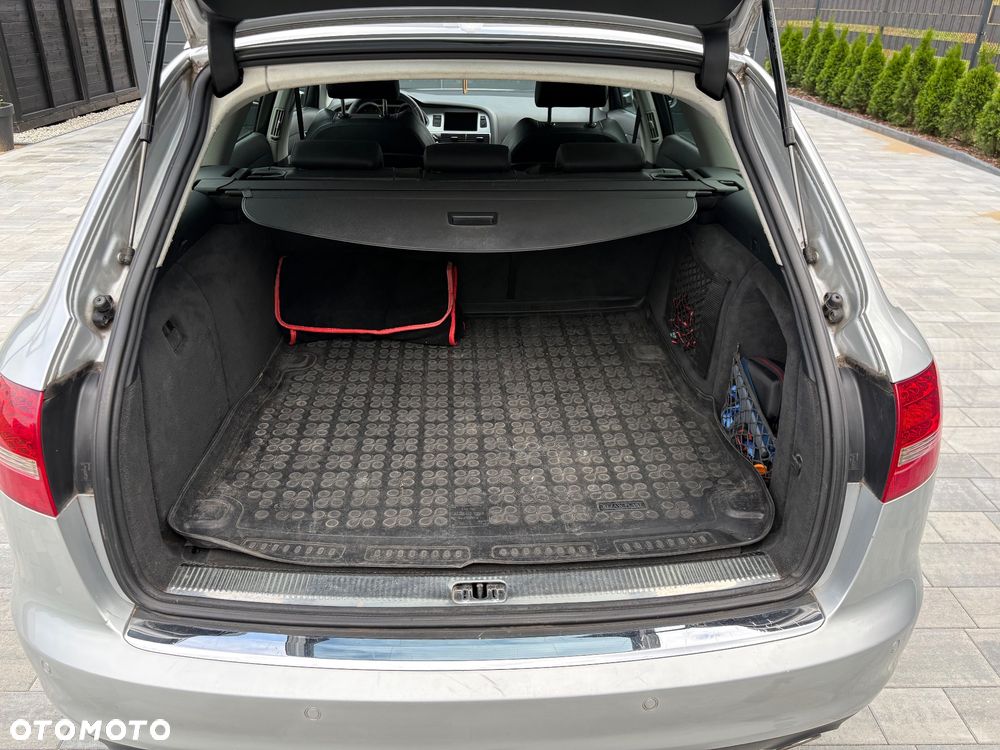 Audi A6 Avant 2.7 TDI DPF quattro tiptronic - 17