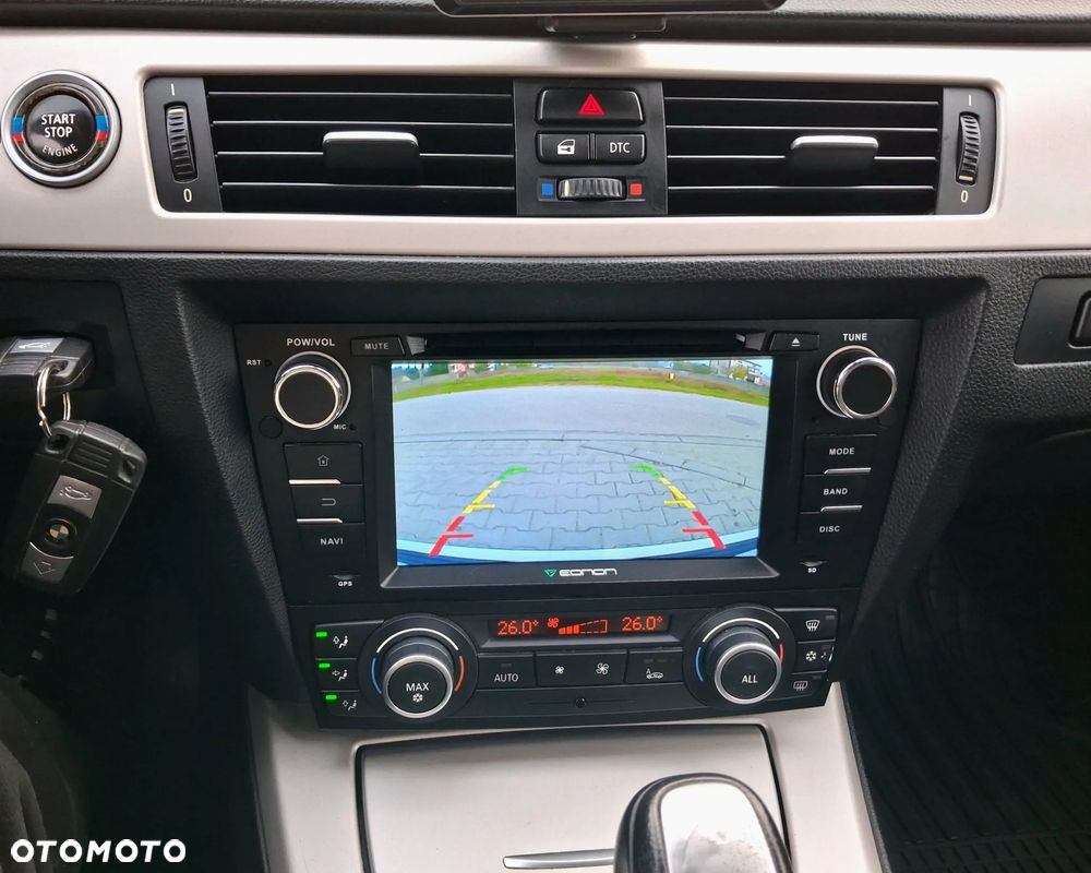 BMW Seria 3 - 34