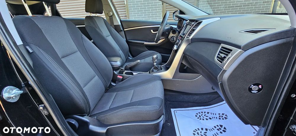 Hyundai i30 1.4 Style - 12
