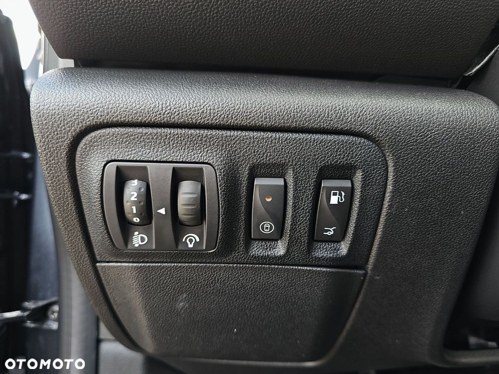 Renault Megane 1.3 TCe Techno - 24