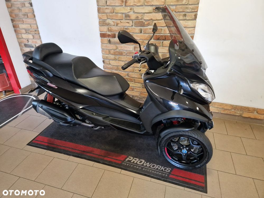 Piaggio MP-3 - 39