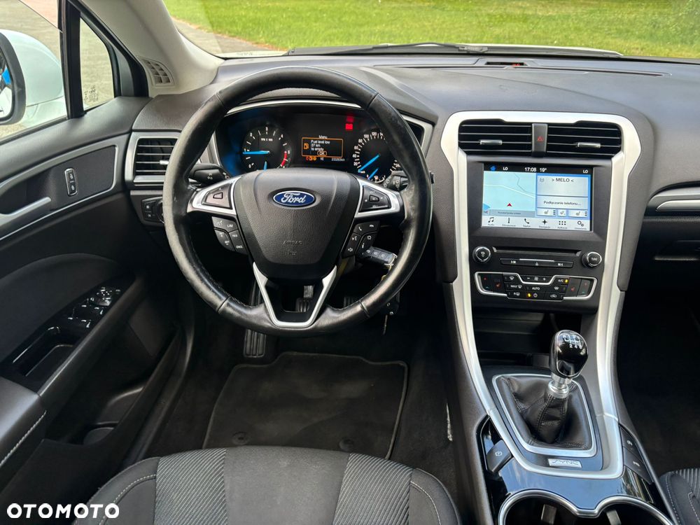 Ford Mondeo - 13
