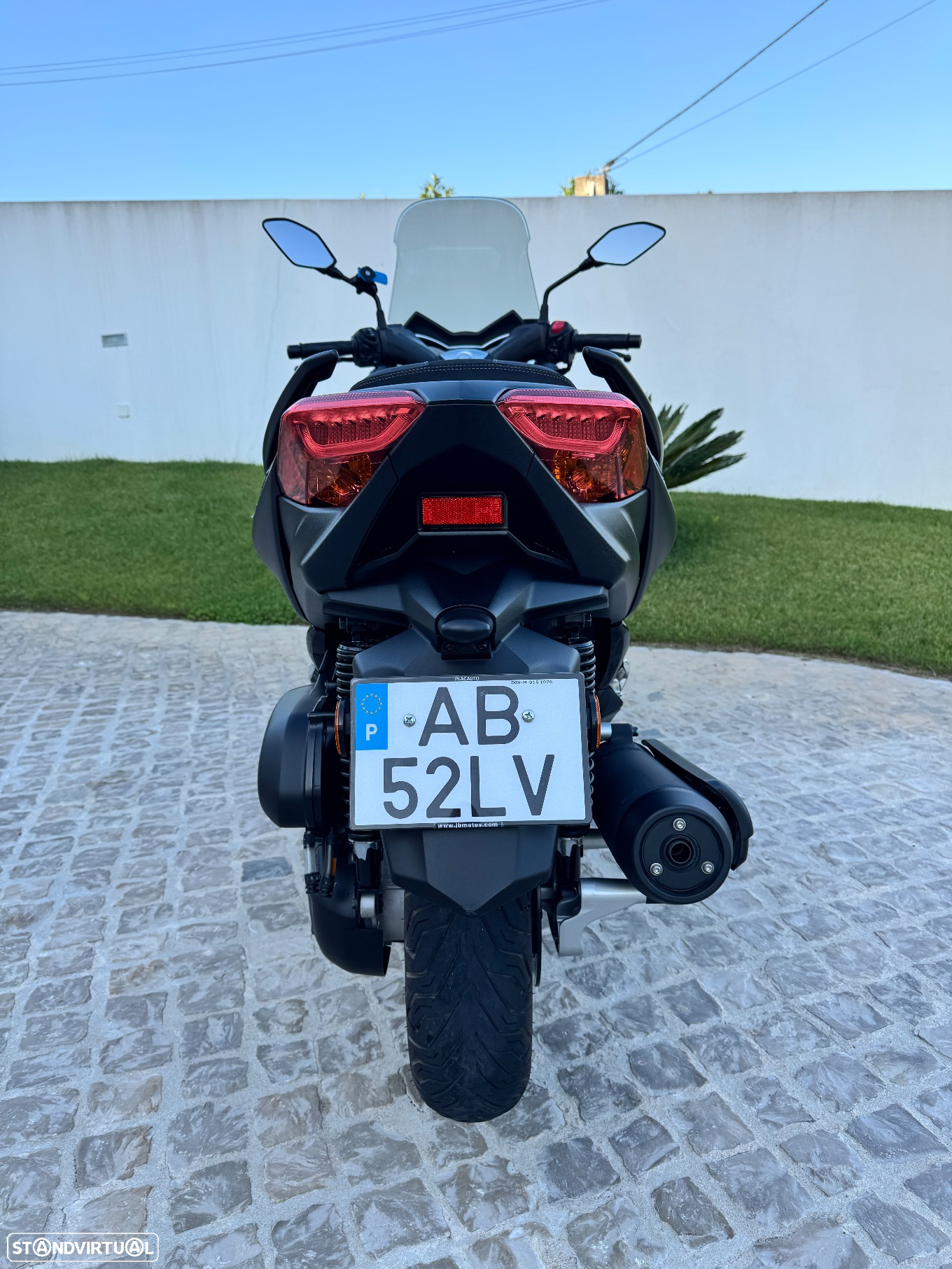 Yamaha X-Max Iron Max - 18