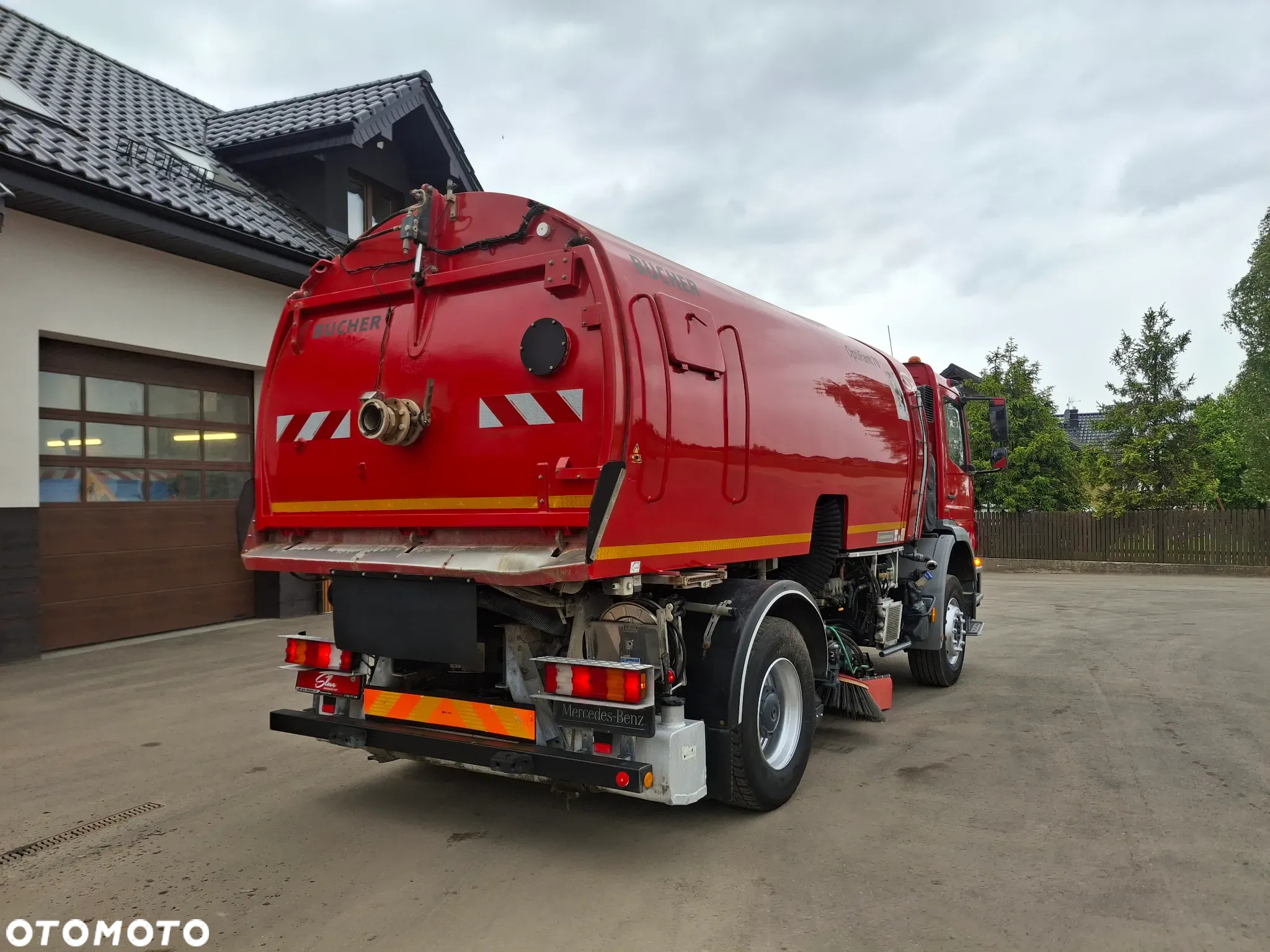 Mercedes-Benz Axor 1829 Zamiatarka Optifant70 2 Silniki Szczotki Lewa i Prawa Strona Karcher PM10 Listwa Ciśnieniowa - 4