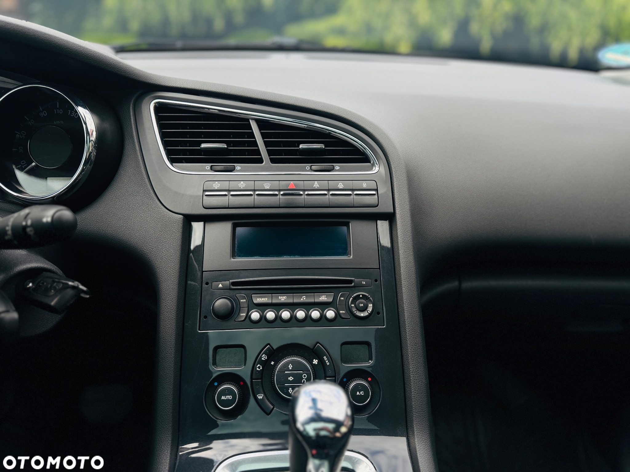 Peugeot 5008 1.6 e-HDi Active S&S 7os - 10