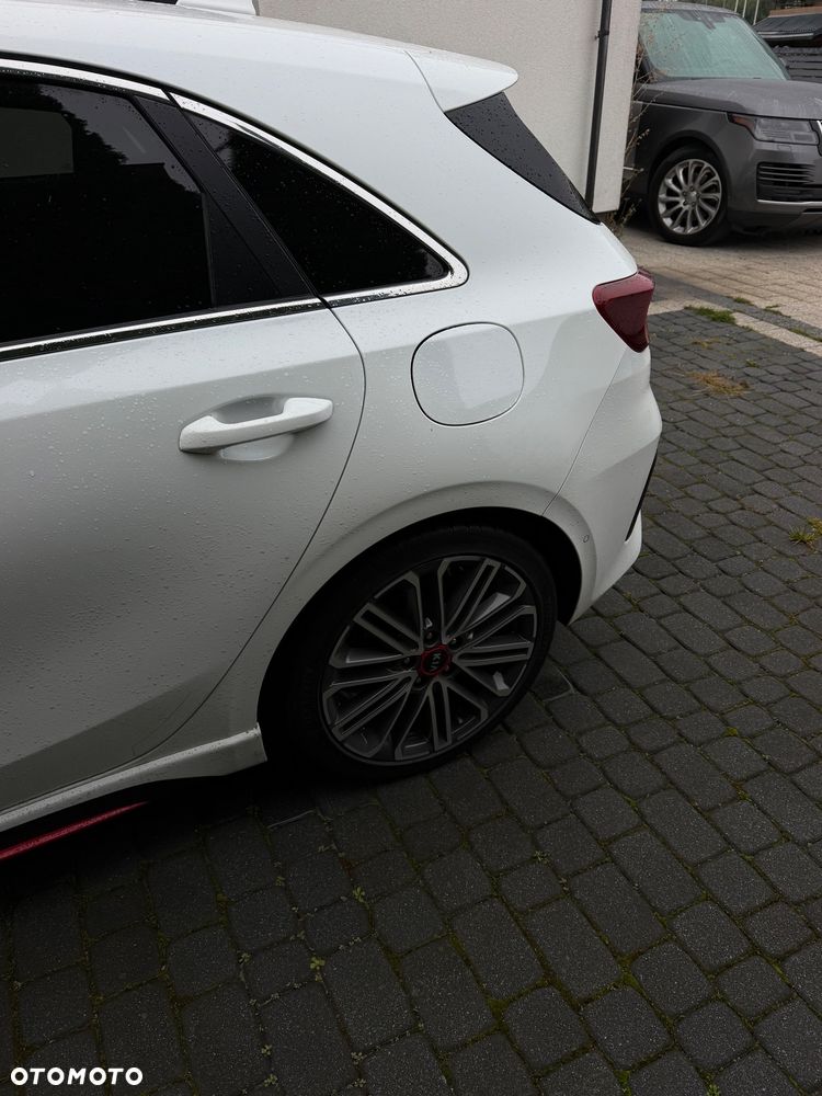 Kia Ceed 1.6 T-GDI GT DCT - 12