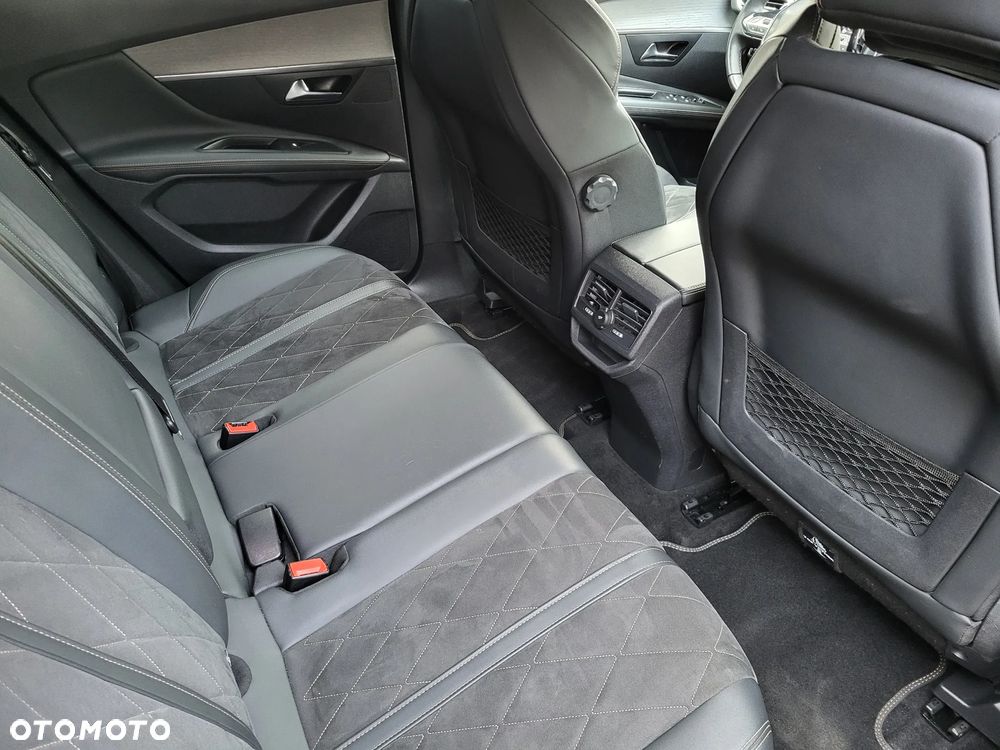 Peugeot 3008 BlueHDi 180 Stop & Start EAT8 GT - 10