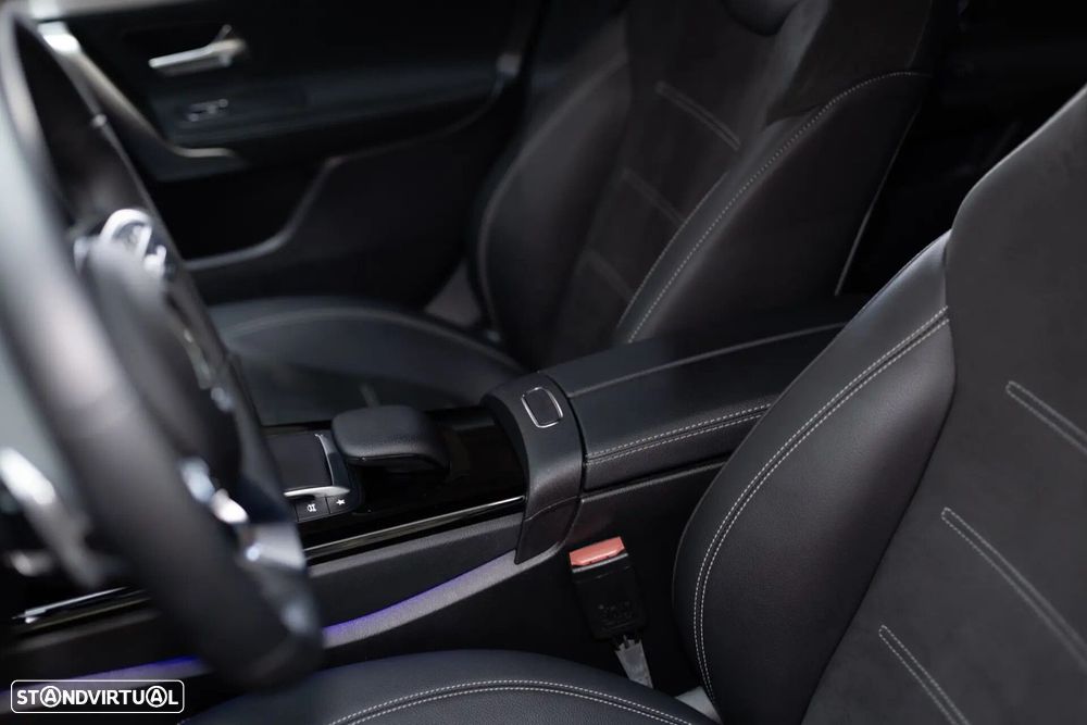 Mercedes-Benz CLA 250 e Shooting Brake AMG Line - 39