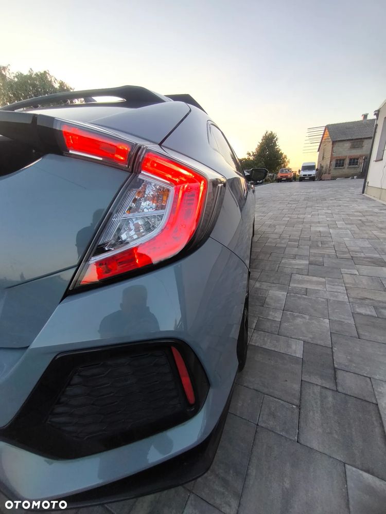 Honda Civic 1.5 i-VTEC Turbo Sport Plus - 11