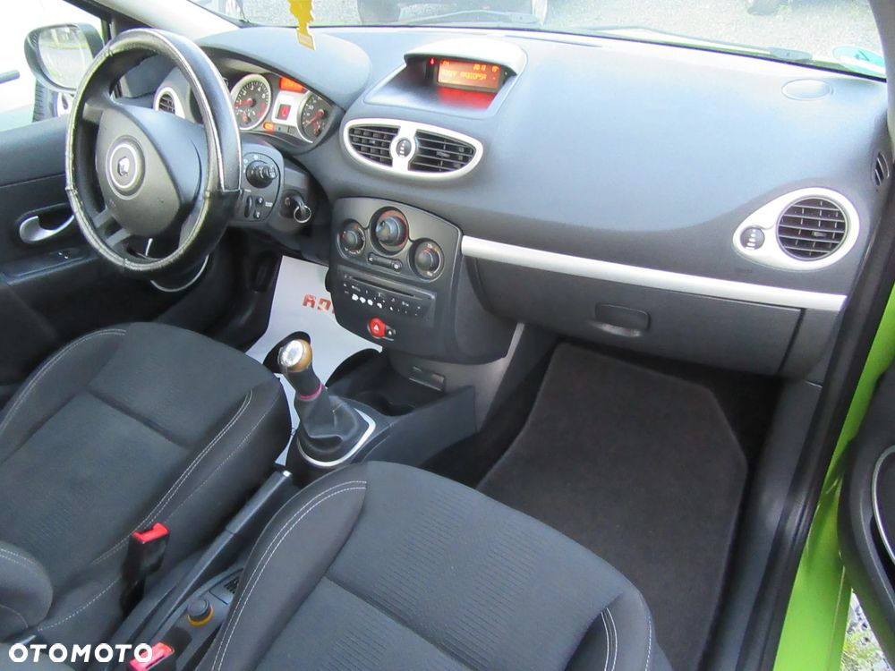 Renault Clio 1.2 TCE Expression - 9