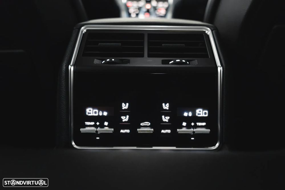 Porsche Panamera Sport Turismo 4 E-Hybrid Platinum Edition PDLS - 32