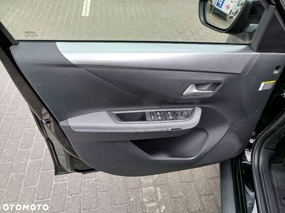 Opel Frontera - 11
