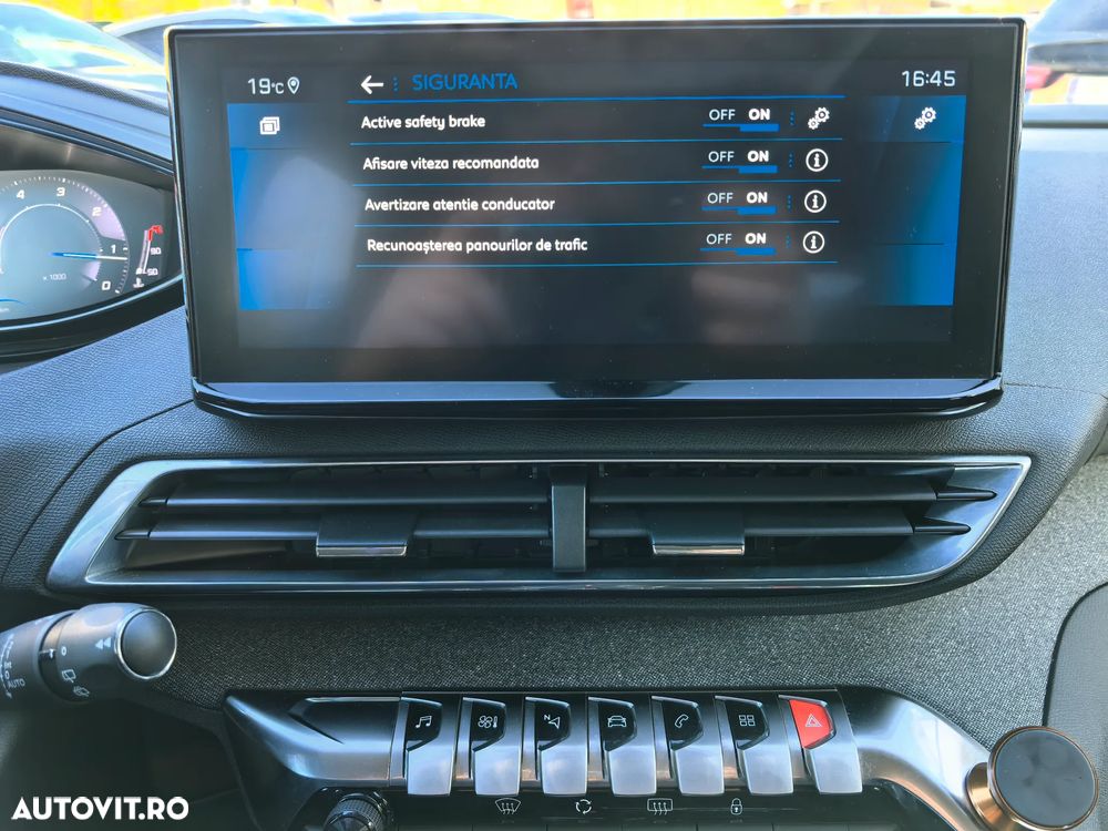 Peugeot 3008 BlueHDi 130 Stop & Start EAT8 Allure - 19