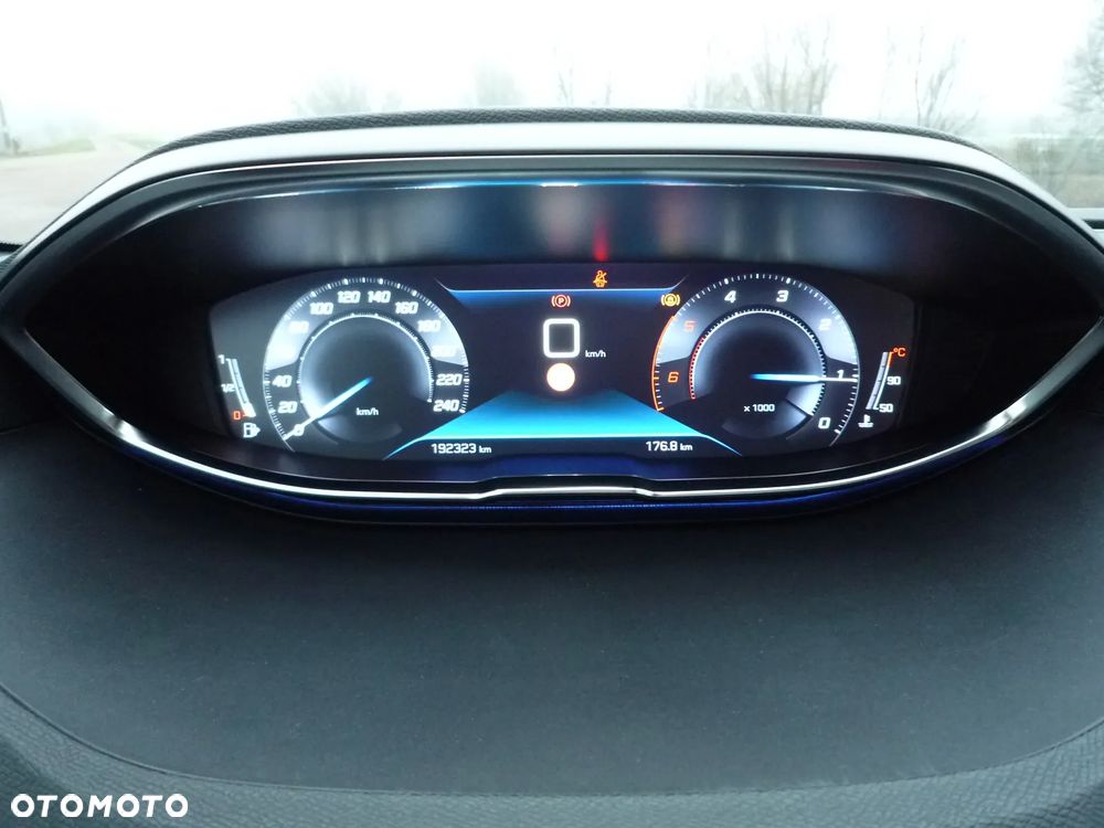 Peugeot 5008 1.5 BlueHDi GT S&S - 31