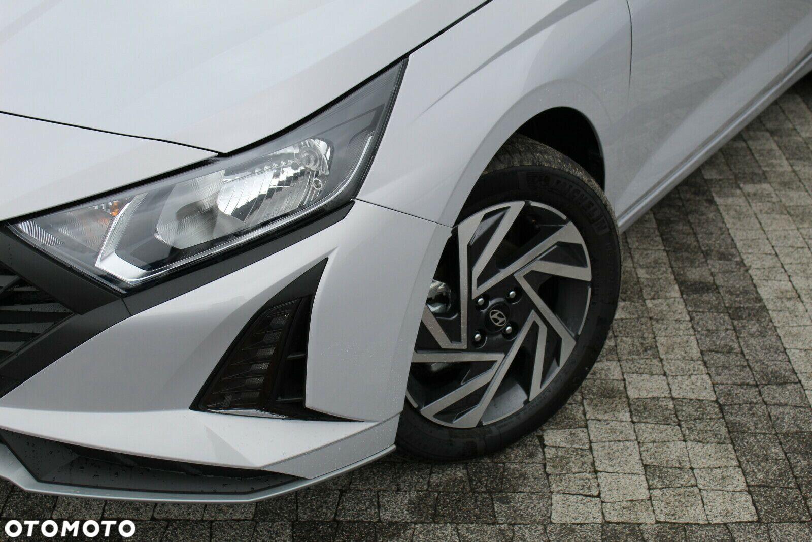 Hyundai i20 - 3