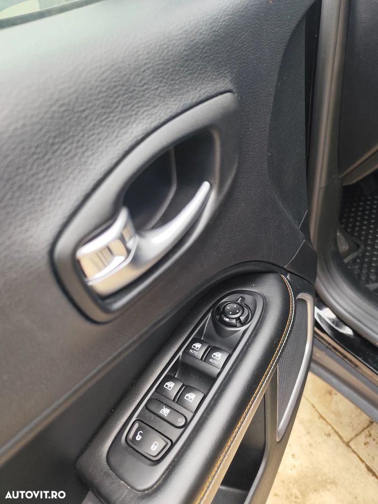 Jeep Compass 1.4 M-Air 4x2 Longitude - 14