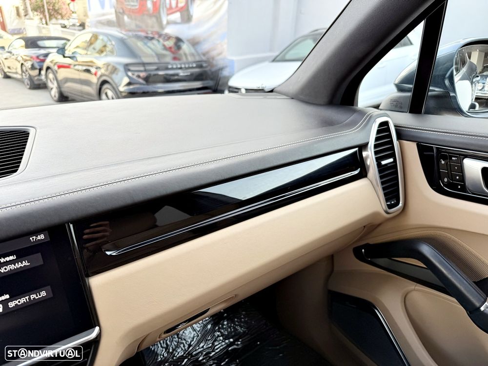 Porsche Cayenne 3.6 V6 - 22