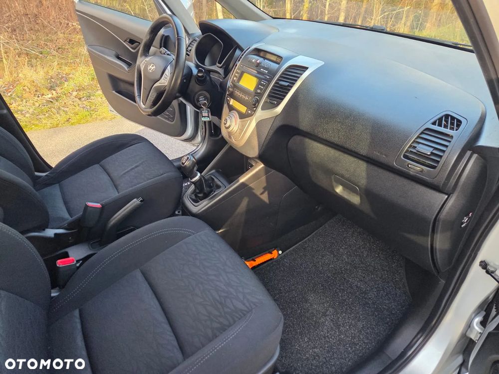 Hyundai ix20 1.4 blue Comfort - 16