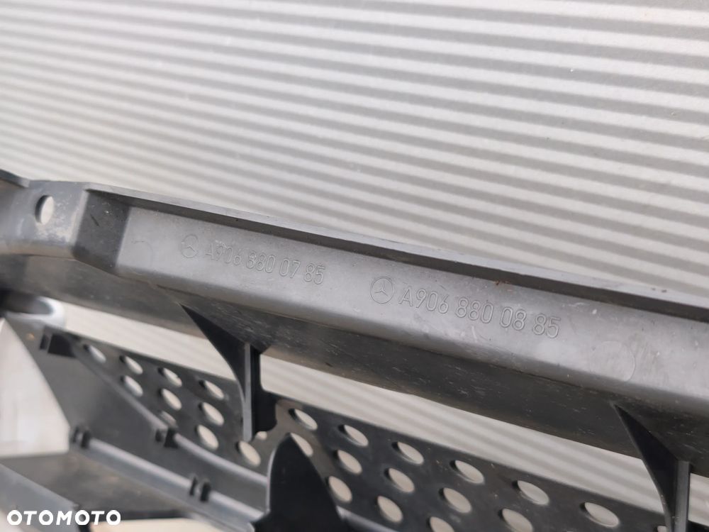 Atrapa grill CHROM Mercedes Sprinter w906 Lift 2014-2018 biała - 11