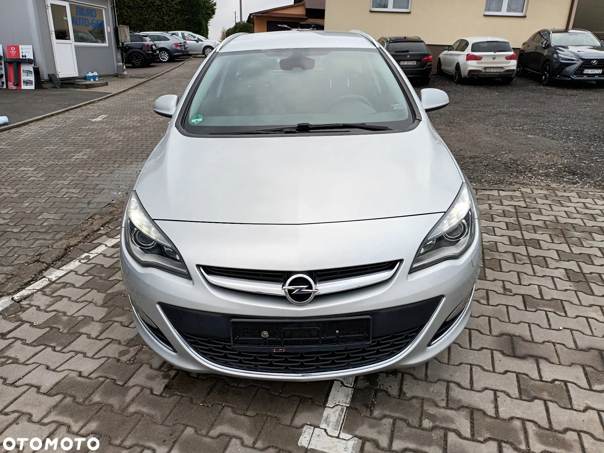 Opel Astra 1.4 Turbo Innovation - 2