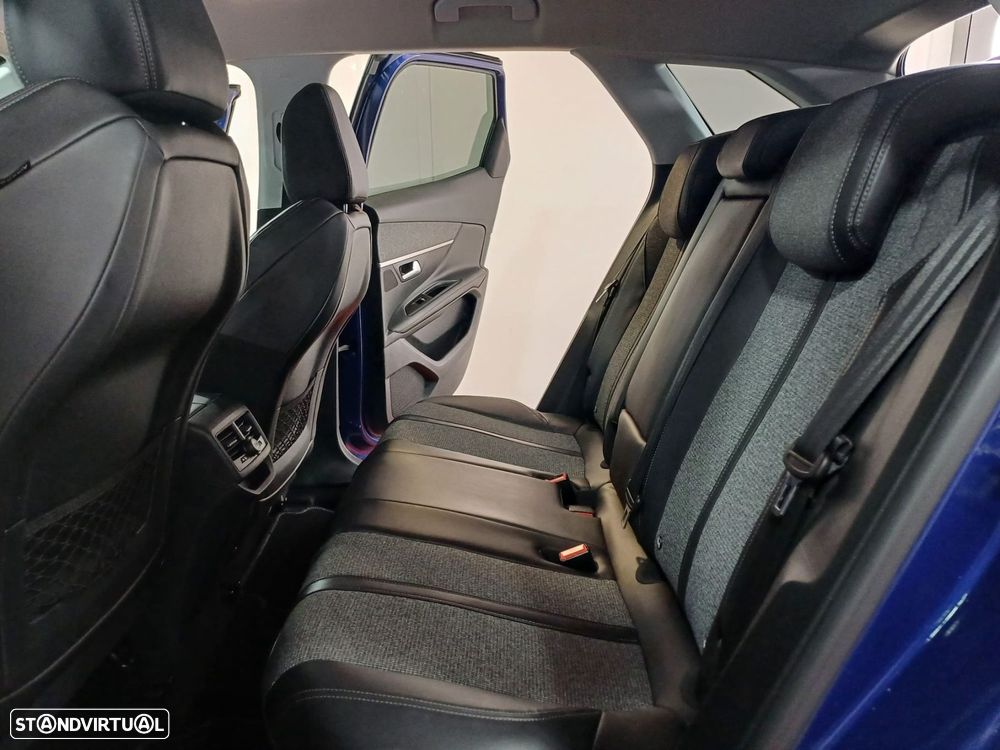 Peugeot 3008 1.5 BlueHDi Allure EAT8 - 13