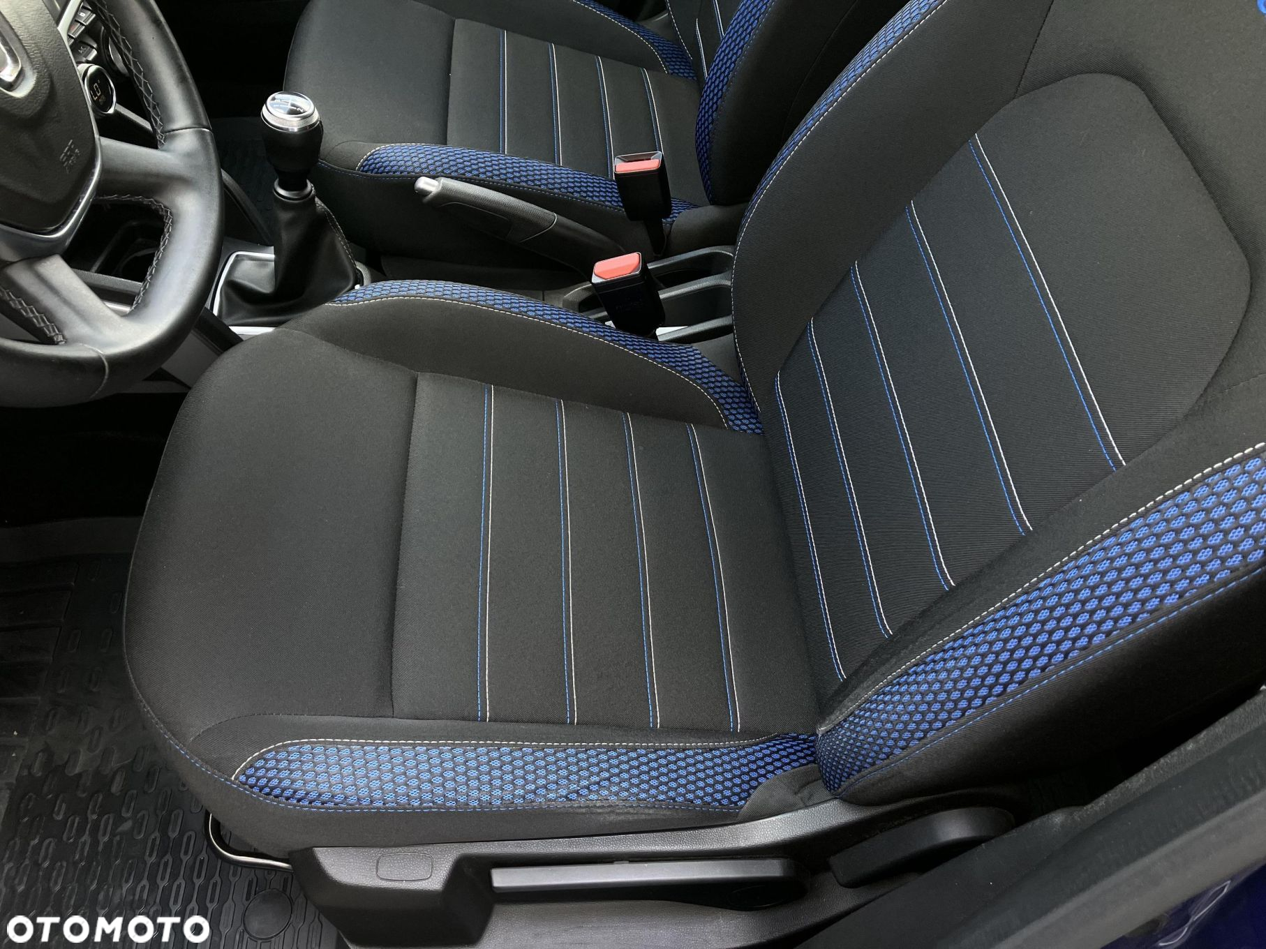 Dacia Duster 1.0 TCe SL Celebration - 12