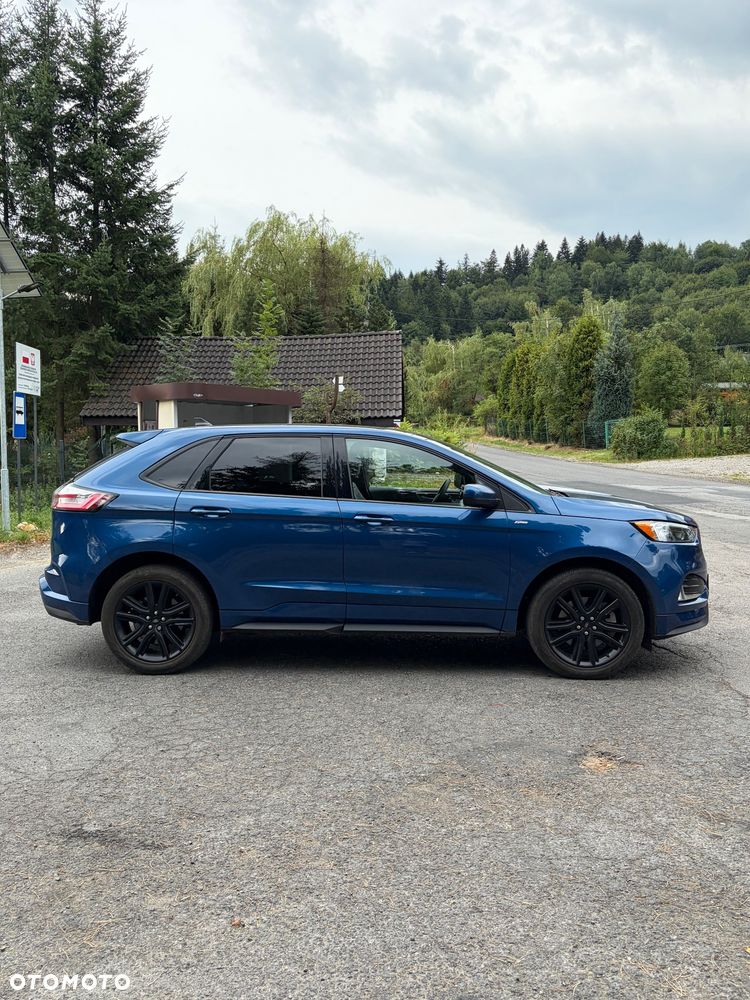 Ford Edge - 4