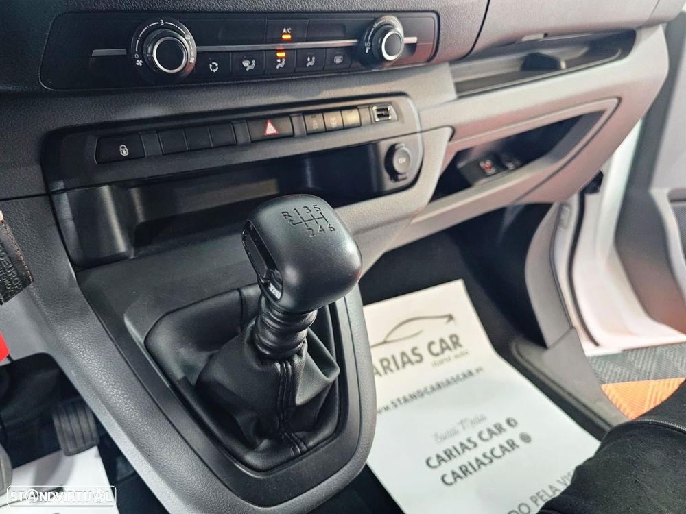 Opel Vivaro 1.5 CDTi L2H1 Essentia Inc - 17