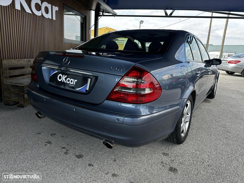Mercedes-Benz E 270 - 11